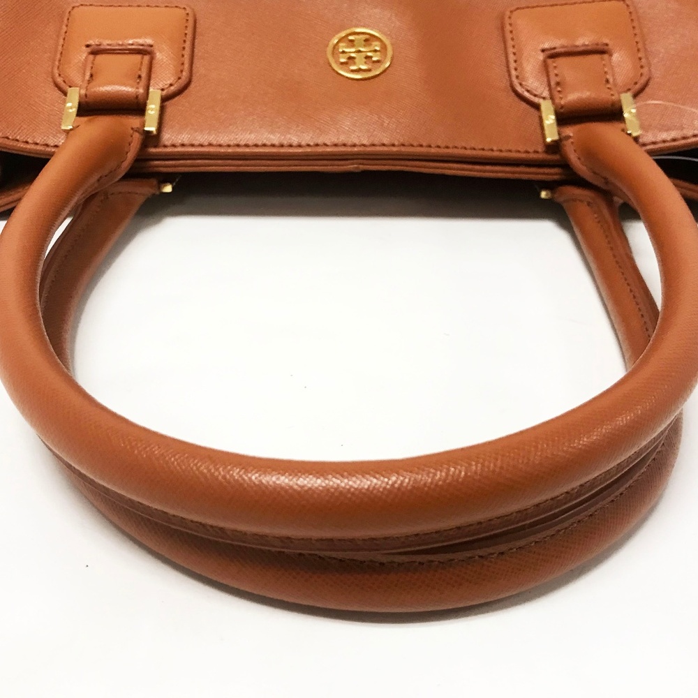 Tory Burch Robinson East-West Tote Luggage Tan Saffiano Leather Gold Hardware - Picture 5 of 9